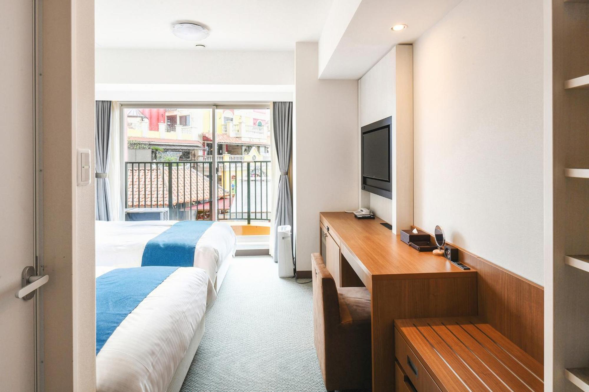 Vessel Hotel Campana Okinawa Chatan Exteriör bild
